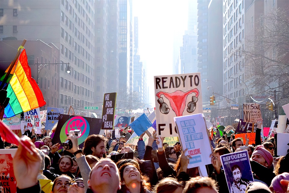 Source: https://pixabay.com/photos/women-s-march-political-rally-human-2001567/